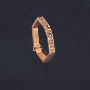 18K Fancy Bracelet